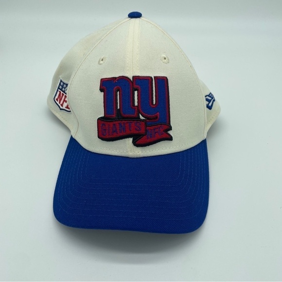 New York Giants New Era Cream Royal L/XL 2022 Sideline 39THIRTY 2 Tone Flex Hat - Picture 2 of 10